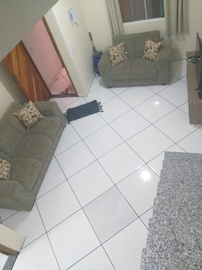 Casa Aconchegante A 20 Minutos Do Centro De *